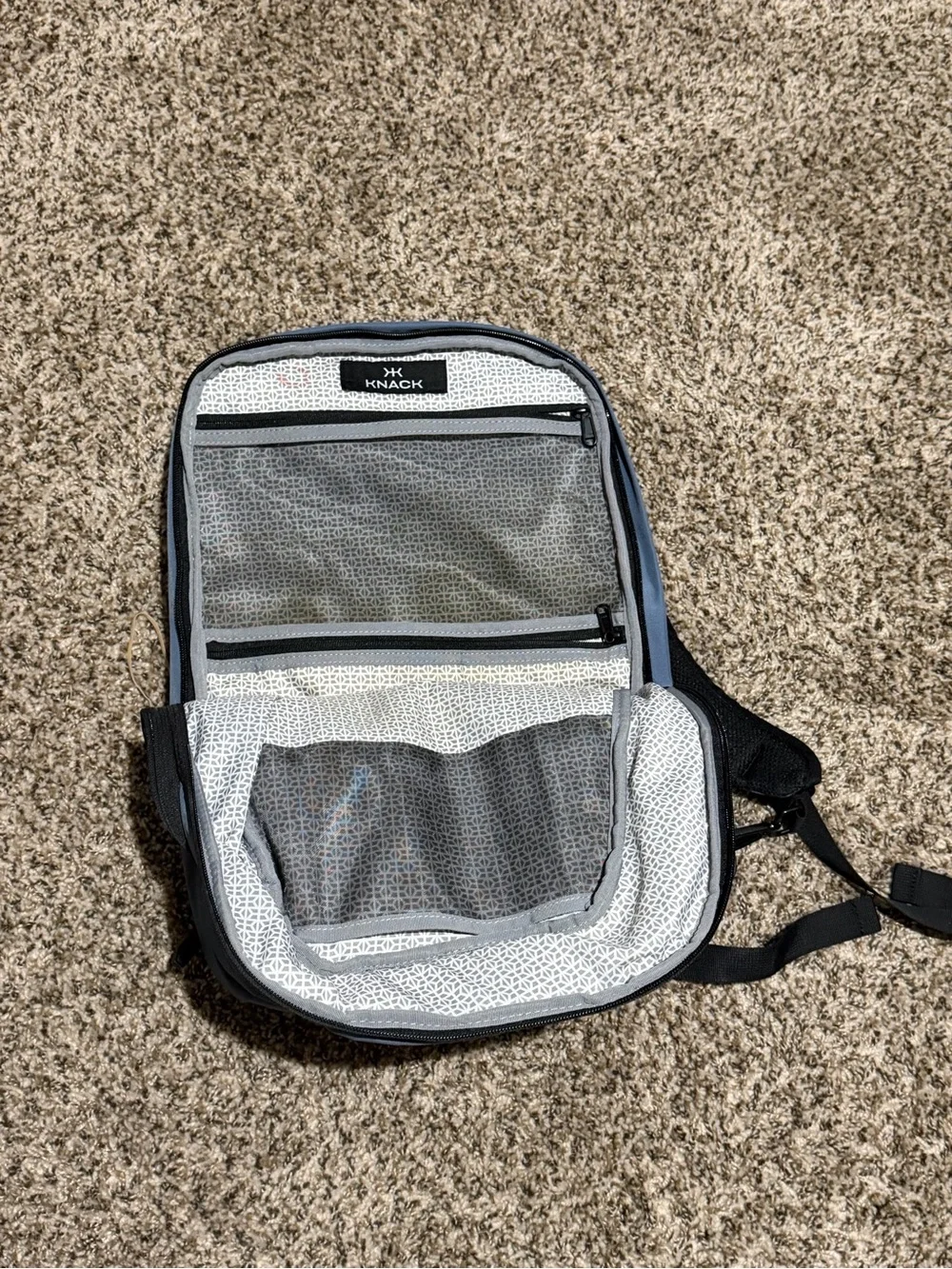 Knack Series 2 Medium Expandable Backpack Steel Blue 24–35L